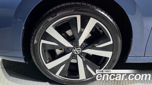 Volkswagen Golf из Кореи Encar