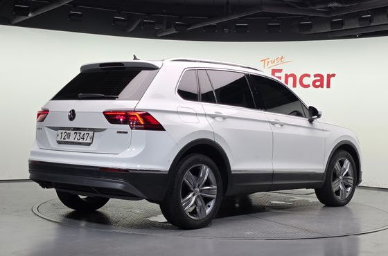 Volkswagen Tiguan 2.0 TDI 4Motion Prestige — пробег 340 803 км — фото 2 из 5