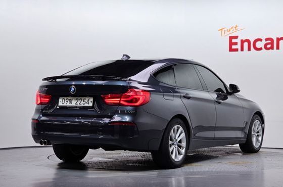 BMW Gran Turismo GT 320d xDrive — пробег 85 185 км — фото 2 из 5