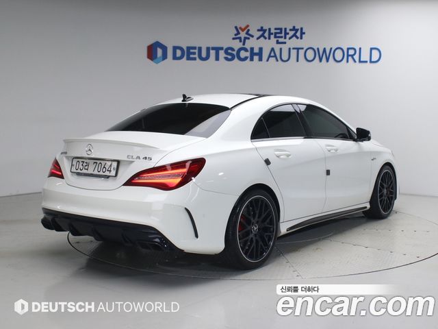Mercedes-Benz CLA-Class CLA45 AMG 4MATIC — пробег 32 215 км — фото 2 из 5