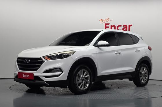 Hyundai Tucson Diesel 2.0 2WD Style — пробег 331 374 км — фото 1 из 5