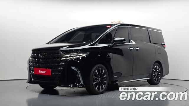 Toyota Alphard 2.5 HEV Executive AWD — пробег 4 989 км — фото 1 из 5