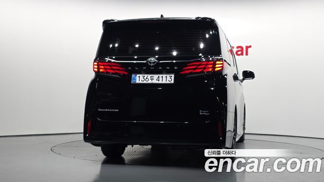 Toyota Alphard 2.5 HEV Executive AWD — пробег 4 989 км — фото 4 из 5