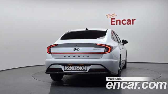 Hyundai Sonata 2.0 Premium Millennial — пробег 109 807 км — фото 4 из 5