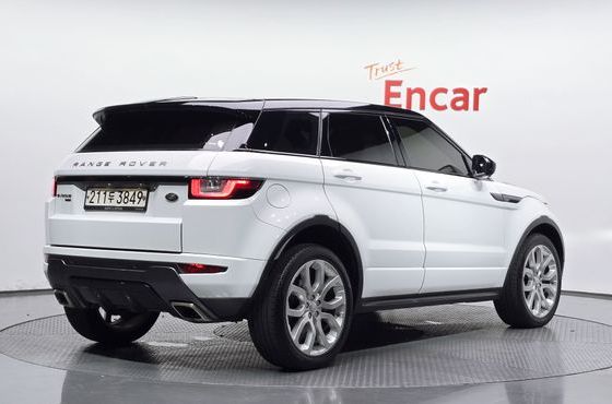 Land Rover Range Rover Evoque 2.0 TD4 HSE Dynamic — пробег 115 206 км — фото 2 из 5
