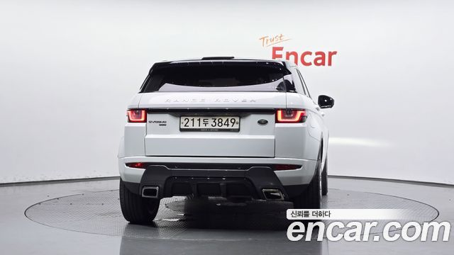 Land Rover Range Rover Evoque 2.0 TD4 HSE Dynamic — пробег 115 206 км — фото 4 из 5