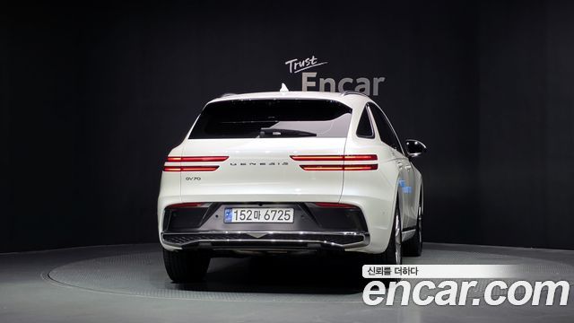 Genesis GV70 из Кореи Encar