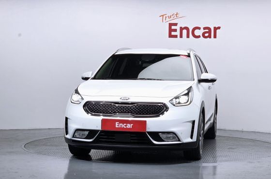 Kia Niro Noblesse — пробег 151 874 км — фото 3 из 5