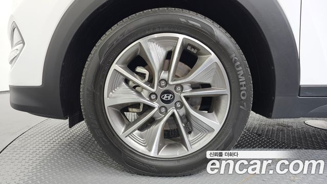 Hyundai Tucson из Кореи Encar
