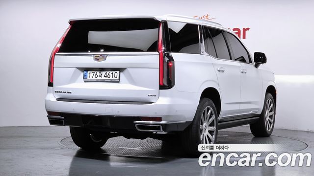Cadillac Escalade 6.2 Premium Luxury Platinum — пробег 155 063 км — фото 2 из 5