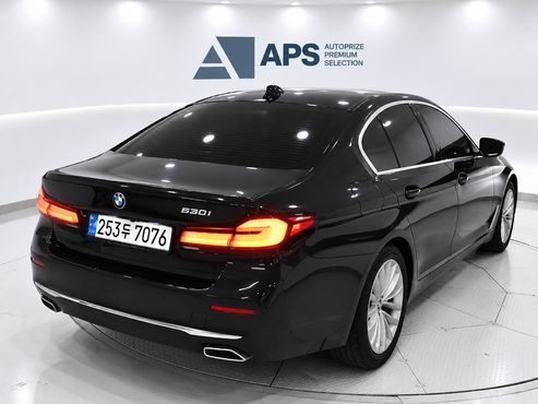 BMW 5-Series 530i Luxury — пробег 26 965 км — фото 3 из 5