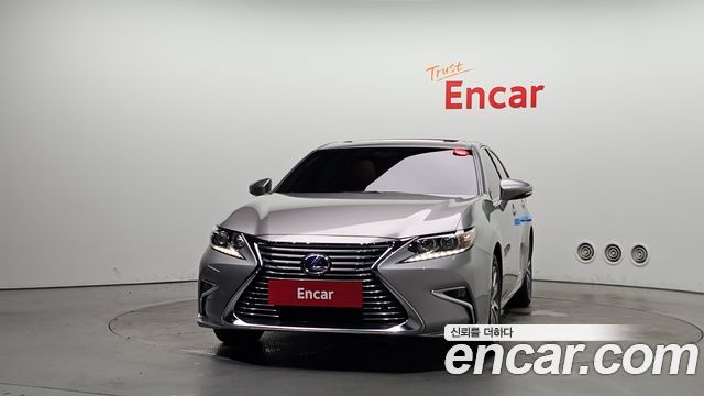 Lexus ES Supreme XV60 — пробег 96 034 км — фото 3 из 5