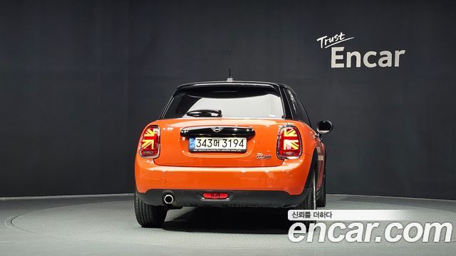 Mini Cooper из Кореи Encar