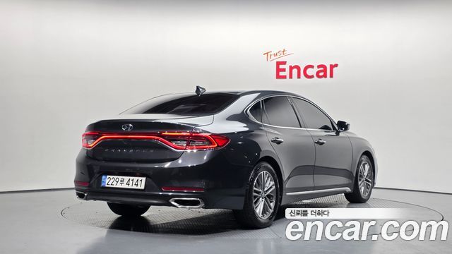 Hyundai Grandeur из Кореи Encar