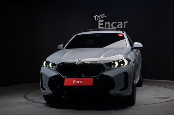 BMW X6 xDrive40d M Sport Online Exclusive — пробег 5 102 км — фото 3 из 5