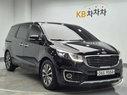 Kia Carnival 9-seater Luxury — пробег 166 029 км — фото 4 из 5