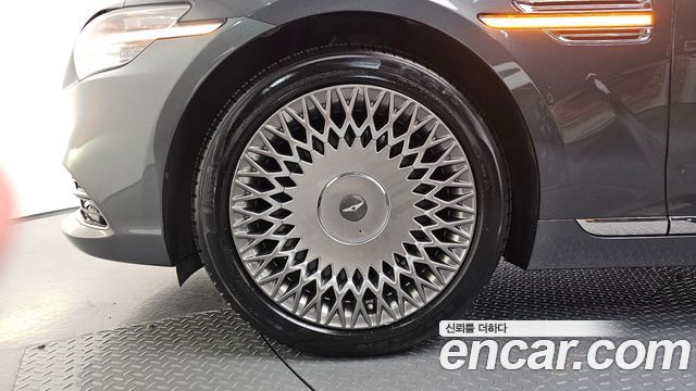 Genesis G90 из Кореи Encar