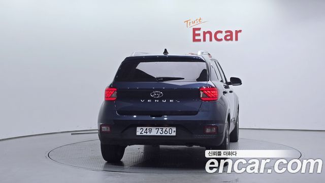 Hyundai Venue из Кореи Encar
