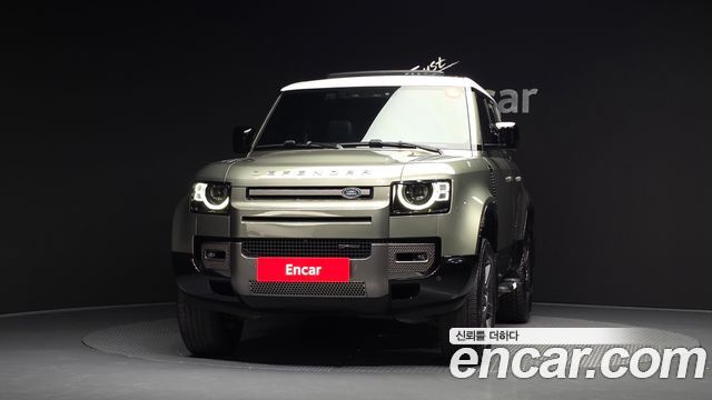 Land Rover Defender 110 P300 X-Dynamic SE — пробег 49 397 км — фото 3 из 5