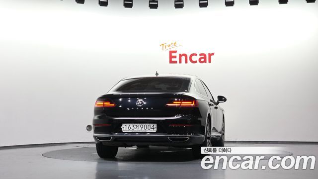 Volkswagen Arteon 2.0 TDI Premium — пробег 95 481 км — фото 4 из 5
