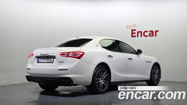 Maserati Ghibli из Кореи Encar