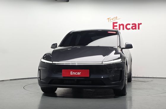 Tesla Model Y L Long Range AWD — пробег 6 033 км — фото 3 из 5