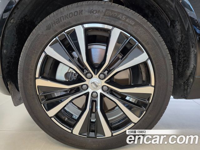 Volvo XC60 B6 Ultimate Bright — пробег 50 950 км — фото 5 из 5