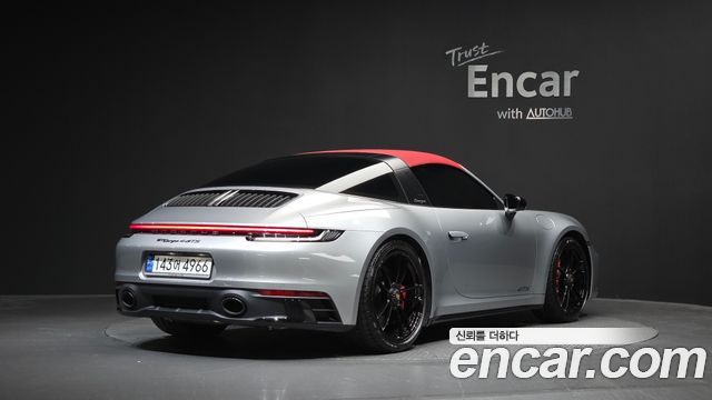 Porsche 911 Targa 4 GTS — пробег 6 137 км — фото 2 из 5