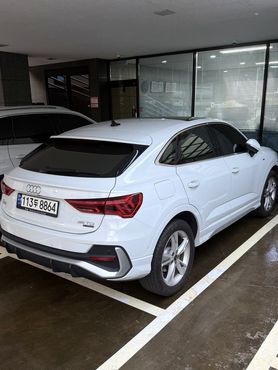 Audi Q3 35 TDI Quattro Premium Sportback — пробег 18 000 км — фото 2 из 5