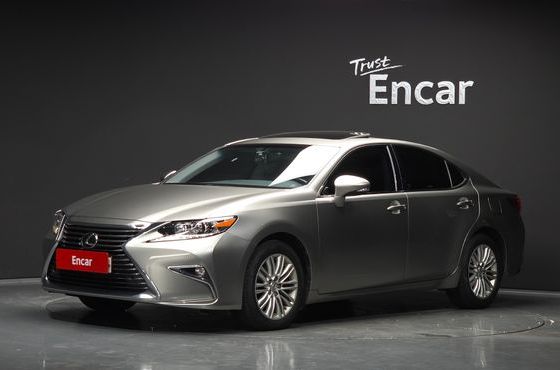 Lexus ES Premium XV60 — пробег 202 189 км — фото 1 из 5