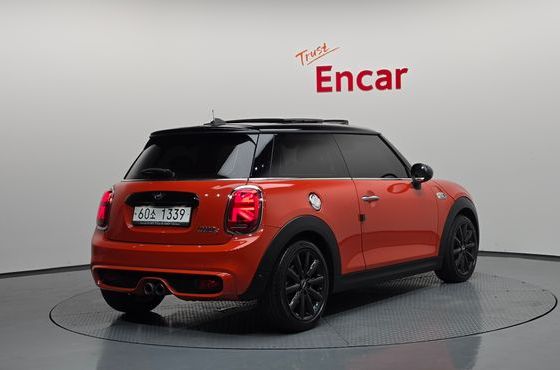 Mini Cooper Standard Third Generation — пробег 82 658 км — фото 2 из 5