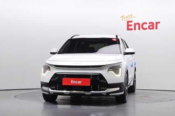 Kia Niro Signature — пробег 43 350 км — фото 3 из 5