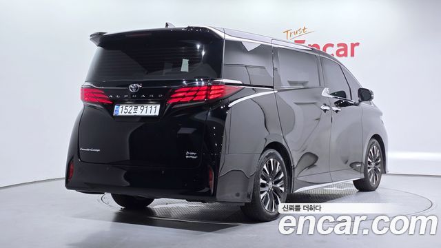 Toyota Alphard 2.5 HEV Executive AWD — пробег 29 299 км — фото 2 из 5