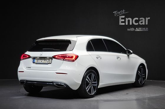 Mercedes-Benz A-Class A220 Hatchback — пробег 43 508 км — фото 2 из 5
