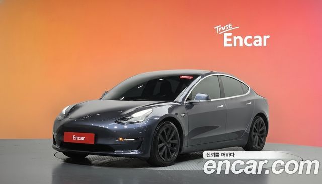 Tesla Model 3 Long Range AWD — пробег 124 388 км — фото 1 из 5