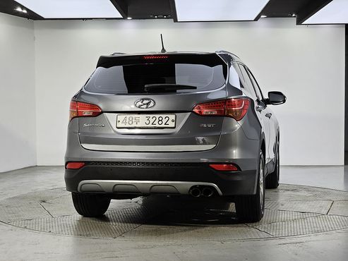 Hyundai Santafe Diesel(e-VGT) 2.0 2WD Premium — пробег 199 500 км — фото 3 из 5