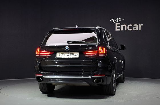 BMW X5 xDrive 40e iPerformance — пробег 73 704 км — фото 4 из 5