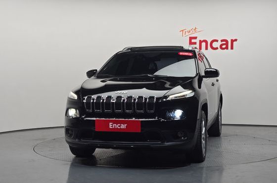 Jeep Cherokee 2.4 Longitude AWD — пробег 97 887 км — фото 3 из 5