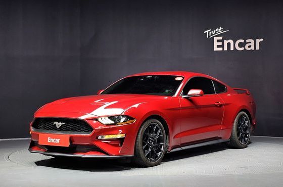 Ford Mustang Coupe — пробег 93 891 км — фото 1 из 5