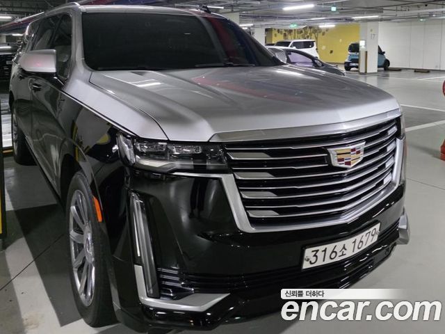 Cadillac Escalade 6.2 Sports Platinum — пробег 61 000 км — фото 2 из 5