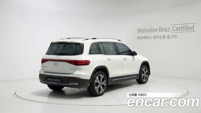 Mercedes-Benz EQB из Кореи Encar
