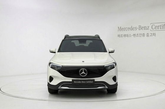 Mercedes-Benz EQB EQB300 4MATIC Progressive — пробег 12 405 км — фото 3 из 5
