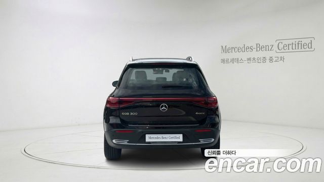 Mercedes-Benz EQB из Кореи Encar
