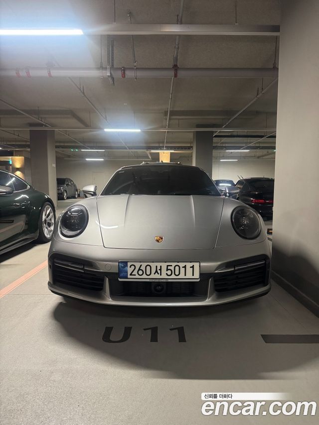 Porsche 911 Turbo S — пробег 4 893 км — фото 1 из 5