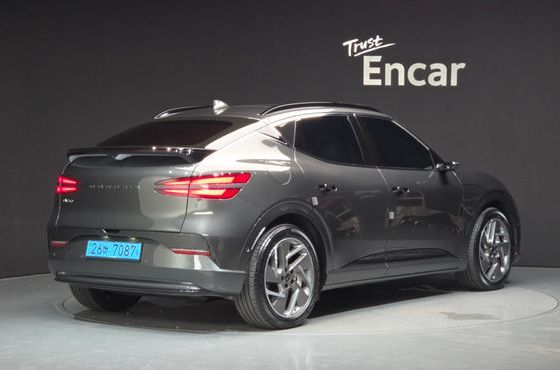 Genesis GV60 Standard AWD — пробег 25 182 км — фото 2 из 5