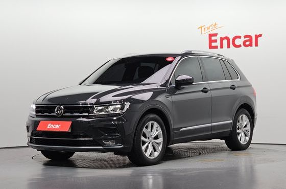 Volkswagen Tiguan 2.0 TDI Premium — пробег 93 335 км — фото 1 из 5