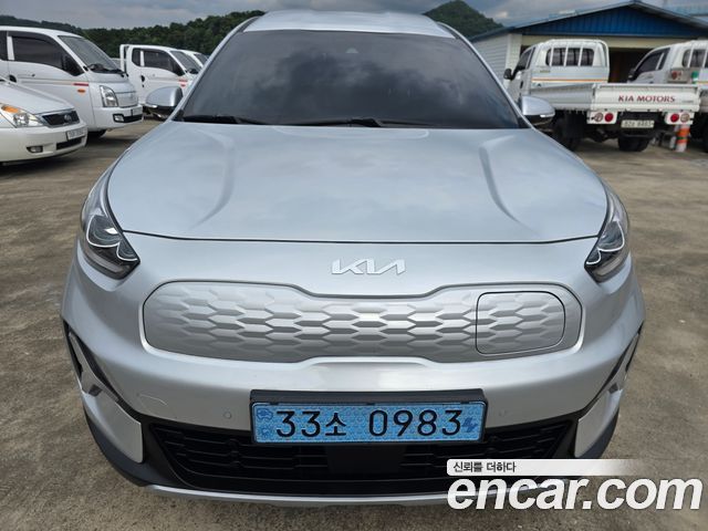 Kia Niro Earth — пробег 29 000 км — фото 3 из 5