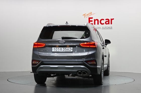 Hyundai Santafe Diesel 2.0 2WD Exclusive — пробег 47 947 км — фото 4 из 5