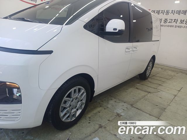 Hyundai Staria Cargo 5-Seater Modern — пробег 40 000 км — фото 3 из 5