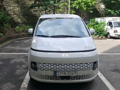 Hyundai Staria HEV 1.6 Tourer 9-Seater Modern — пробег 11 063 км — фото 1 из 5